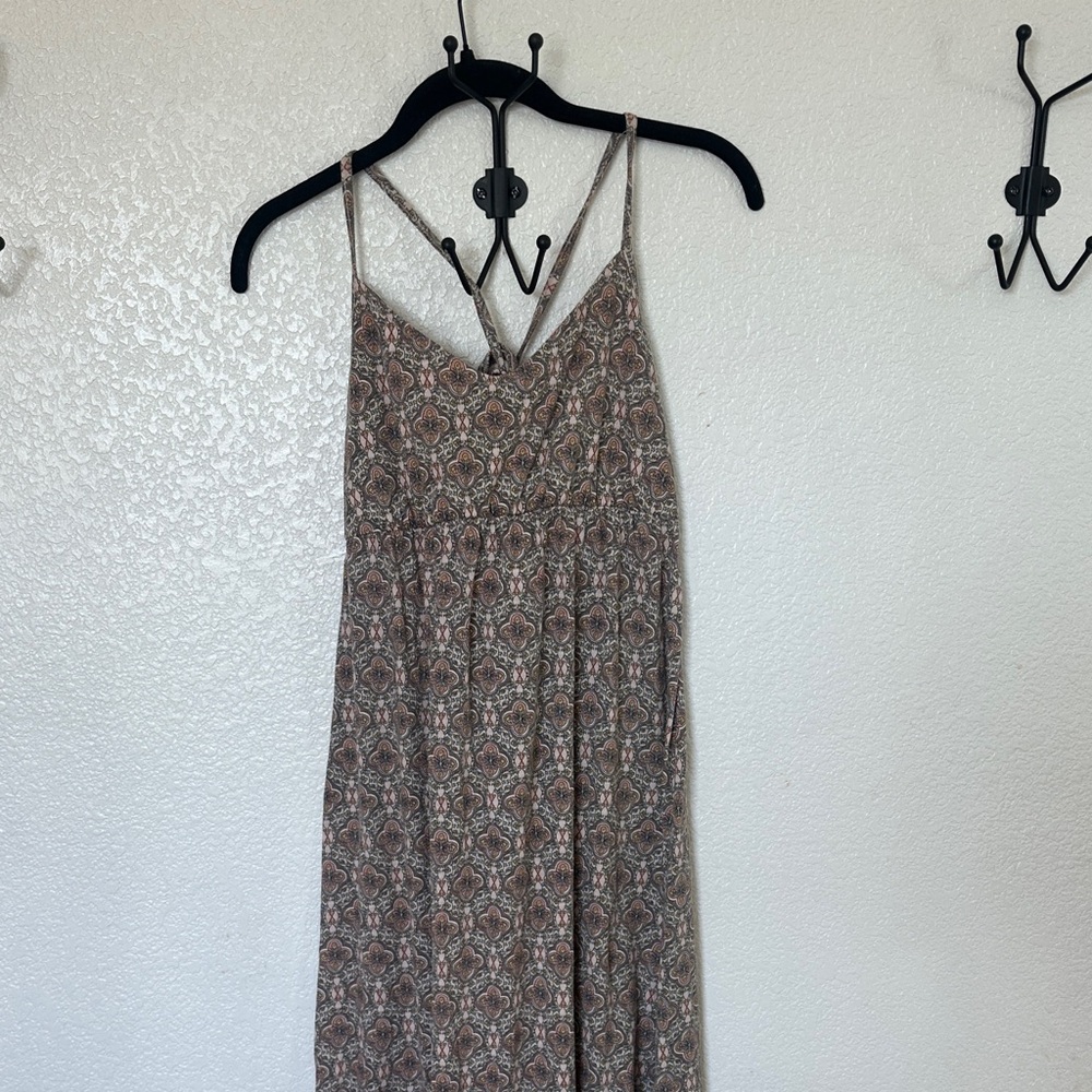 O'Neill Elegant Patterned Spaghetti Strap Maxi Dress